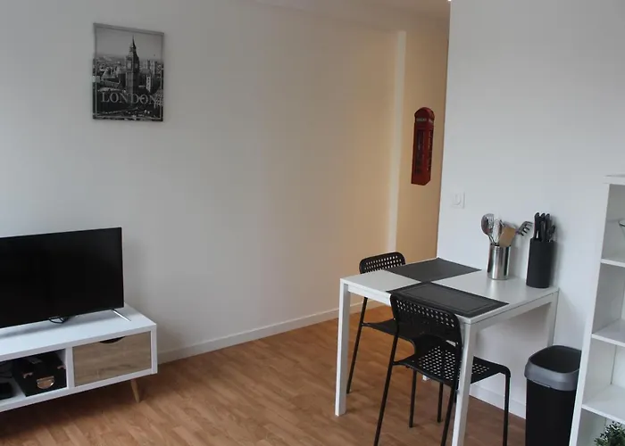 Hyper Centre - Wifi Fibre Gratuit - Jergweloh - Le Londonien